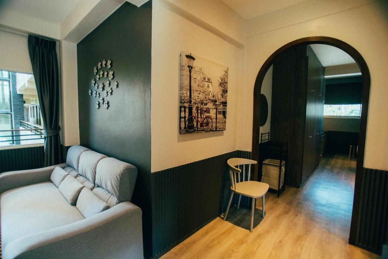 Victoria Nimman Hotel Chiang Mai Extérieur photo