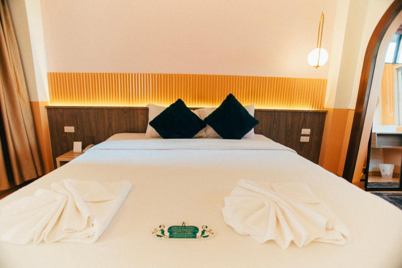Victoria Nimman Hotel Chiang Mai Extérieur photo